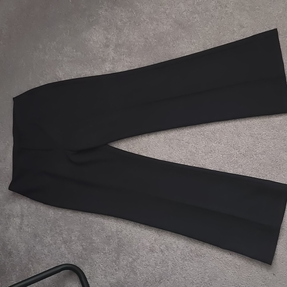 Black trousers